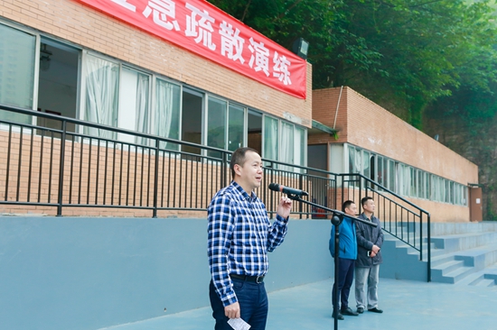 邓校讲话.jpg