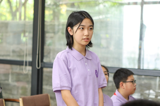 陈雅琦（高一4）.jpg
